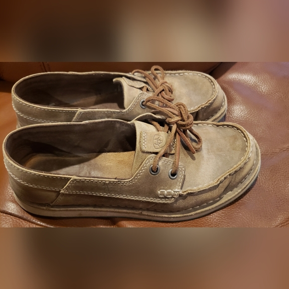 COPY - Ariat boat shoes sz 8 - Picture 1 of 4
